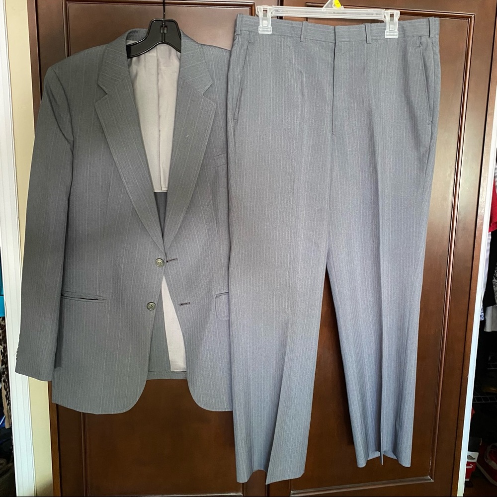 Grey Suit Set from Haspel - 40 REG W34